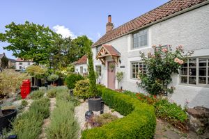 Burngarth- click for photo gallery